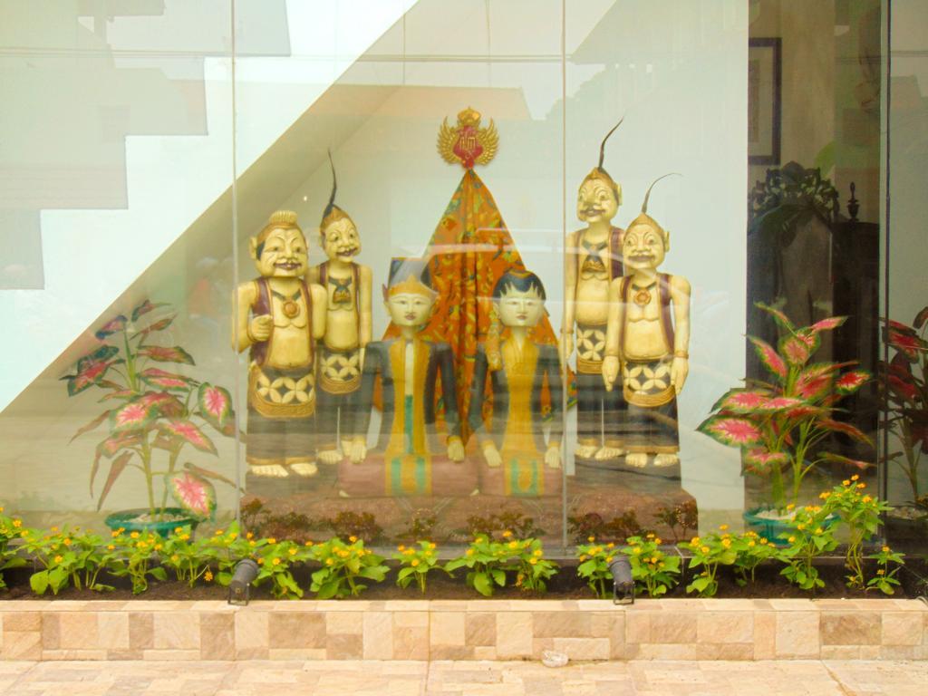 Cabin Hotel Bhayangkara Yogyakarta Exterior foto